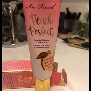 TooFaced Peach Perfect Matte Foundation